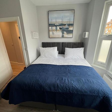 Aisiki Apartments At Stanhope Road, North Finchley, Airconditioned Multiple 2 Or 3-Bedroom, Pet-Friendly Duplex Flats, King Or Twin Beds, Airconditioned & Free Wi-Fi Extérieur photo