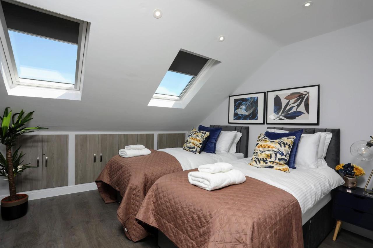 Aisiki Apartments At Stanhope Road, North Finchley, Airconditioned Multiple 2 Or 3-Bedroom, Pet-Friendly Duplex Flats, King Or Twin Beds, Airconditioned & Free Wi-Fi Extérieur photo