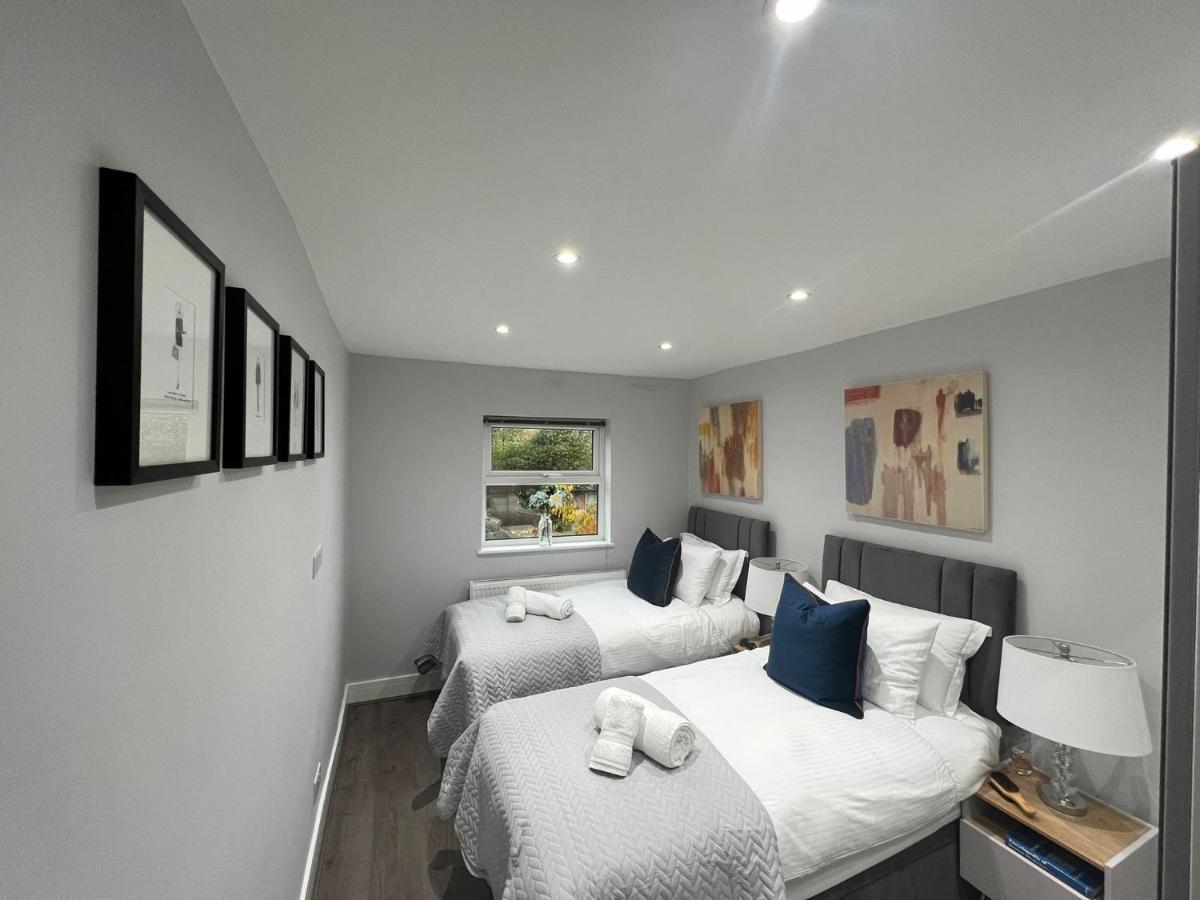 Aisiki Apartments At Stanhope Road, North Finchley, Airconditioned Multiple 2 Or 3-Bedroom, Pet-Friendly Duplex Flats, King Or Twin Beds, Airconditioned & Free Wi-Fi Extérieur photo