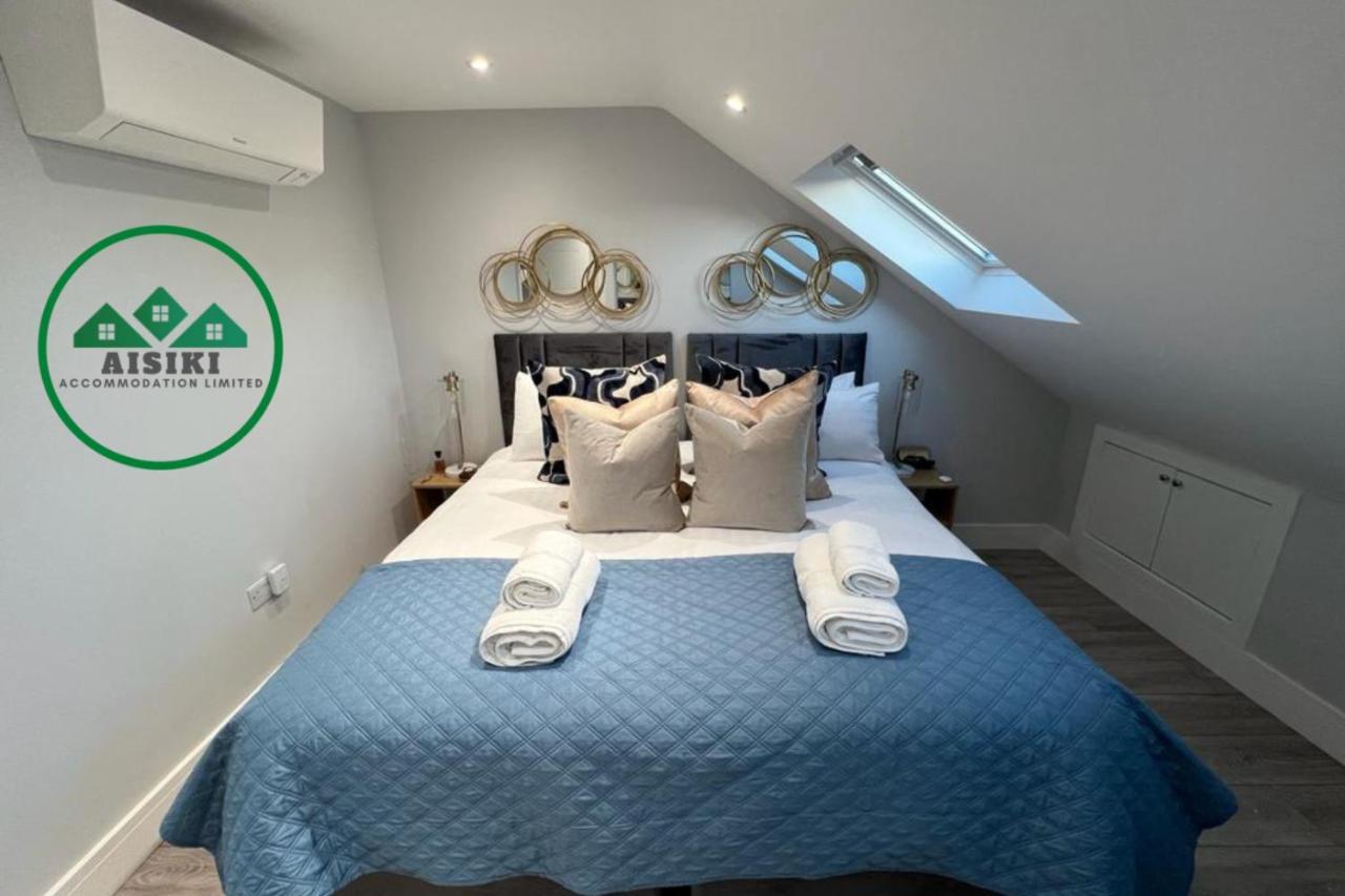Aisiki Apartments At Stanhope Road, North Finchley, Airconditioned Multiple 2 Or 3-Bedroom, Pet-Friendly Duplex Flats, King Or Twin Beds, Airconditioned & Free Wi-Fi Extérieur photo