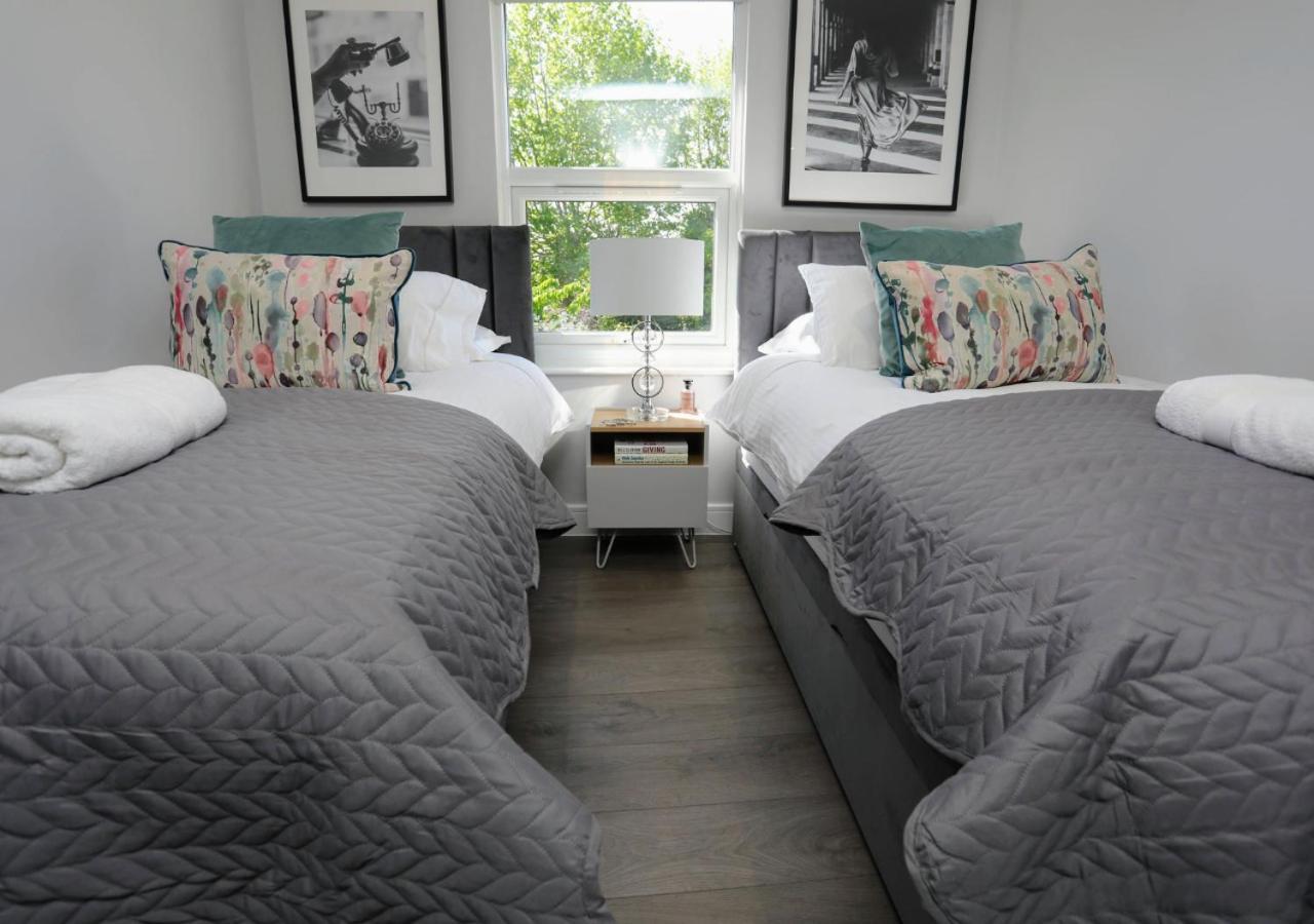 Aisiki Apartments At Stanhope Road, North Finchley, Airconditioned Multiple 2 Or 3-Bedroom, Pet-Friendly Duplex Flats, King Or Twin Beds, Airconditioned & Free Wi-Fi Extérieur photo