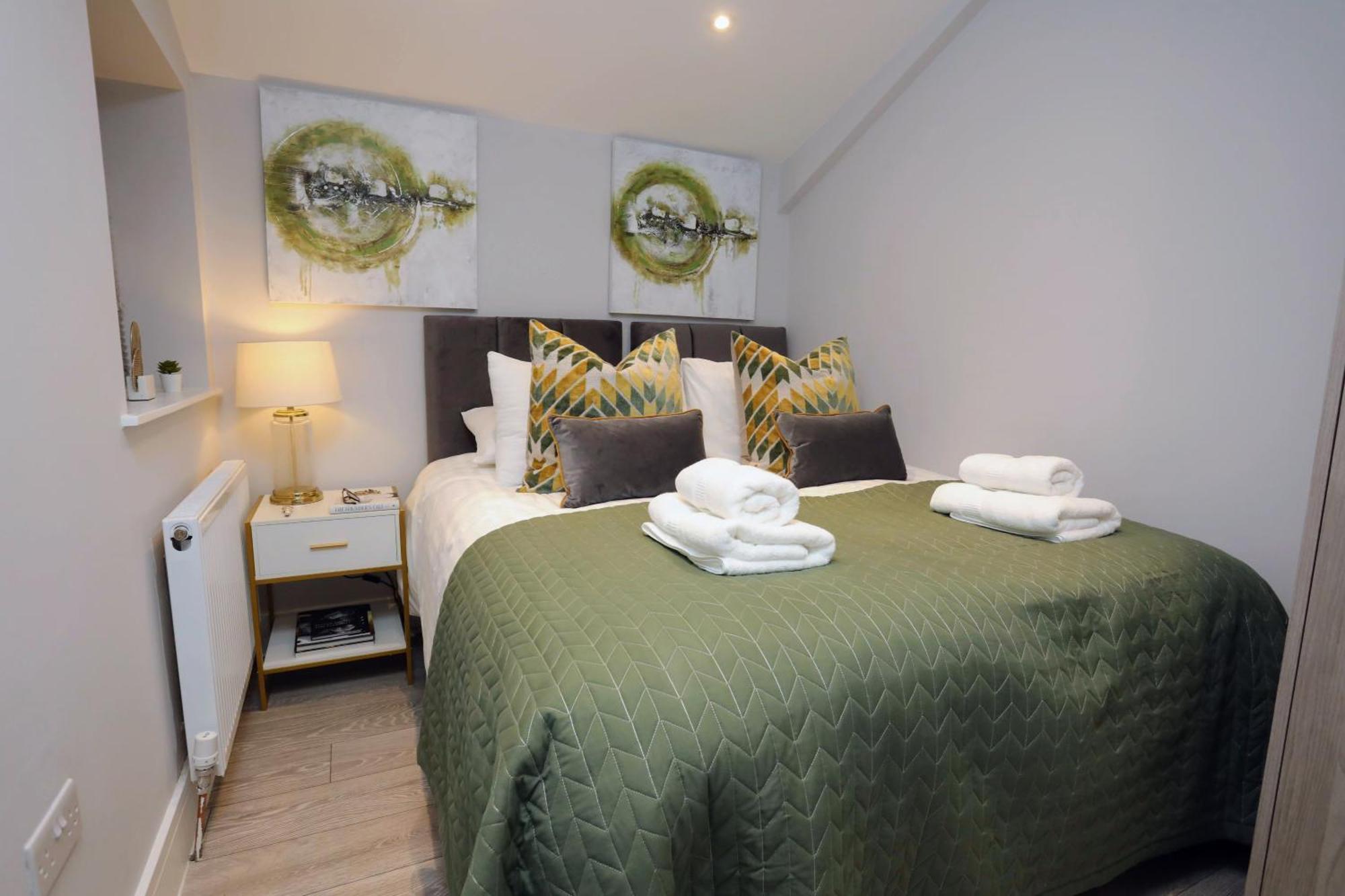 Aisiki Apartments At Stanhope Road, North Finchley, Airconditioned Multiple 2 Or 3-Bedroom, Pet-Friendly Duplex Flats, King Or Twin Beds, Airconditioned & Free Wi-Fi Extérieur photo
