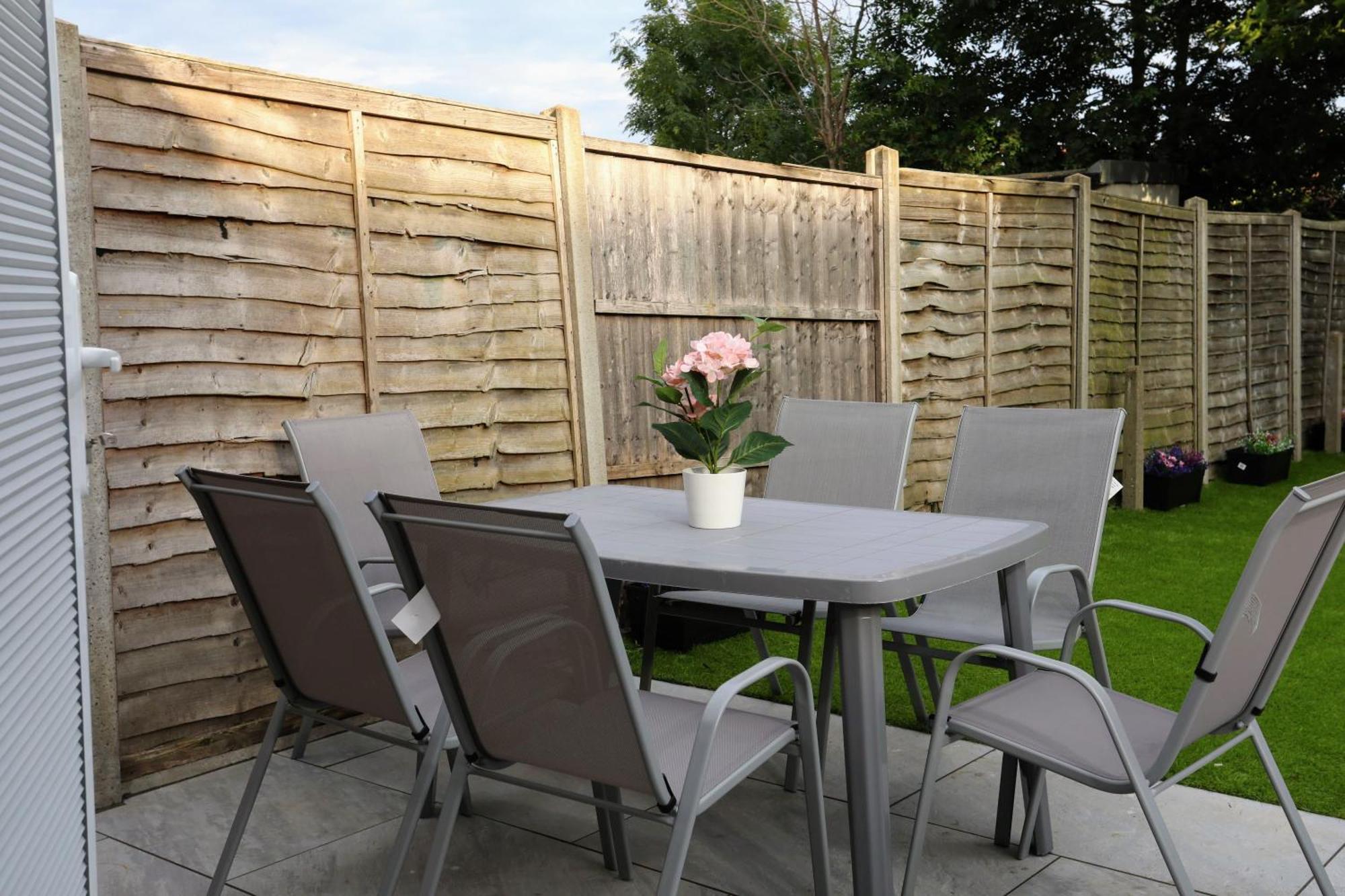 Aisiki Apartments At Stanhope Road, North Finchley, Airconditioned Multiple 2 Or 3-Bedroom, Pet-Friendly Duplex Flats, King Or Twin Beds, Airconditioned & Free Wi-Fi Extérieur photo