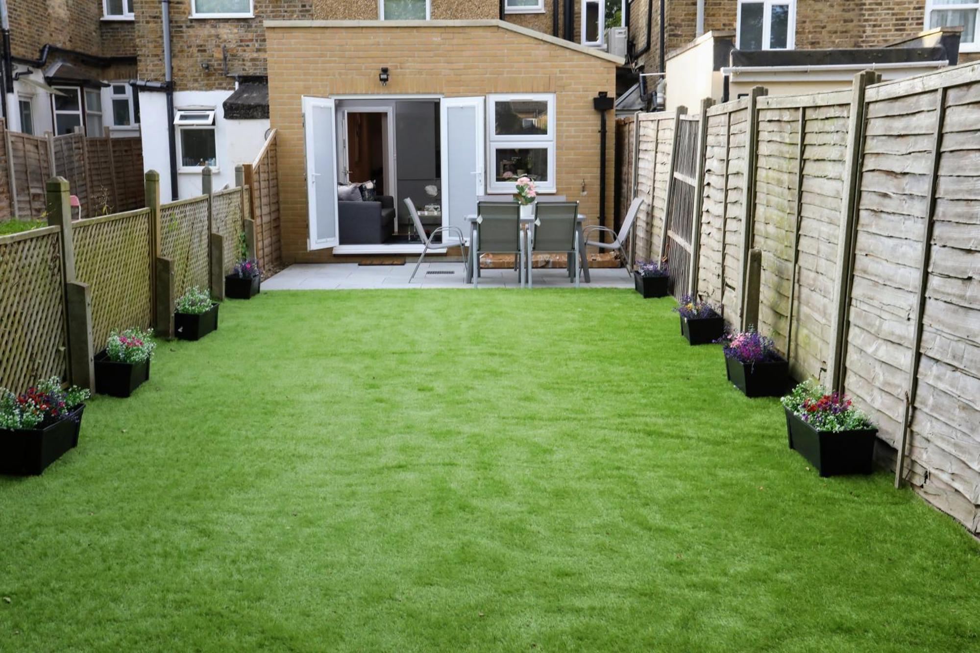 Aisiki Apartments At Stanhope Road, North Finchley, Airconditioned Multiple 2 Or 3-Bedroom, Pet-Friendly Duplex Flats, King Or Twin Beds, Airconditioned & Free Wi-Fi Extérieur photo